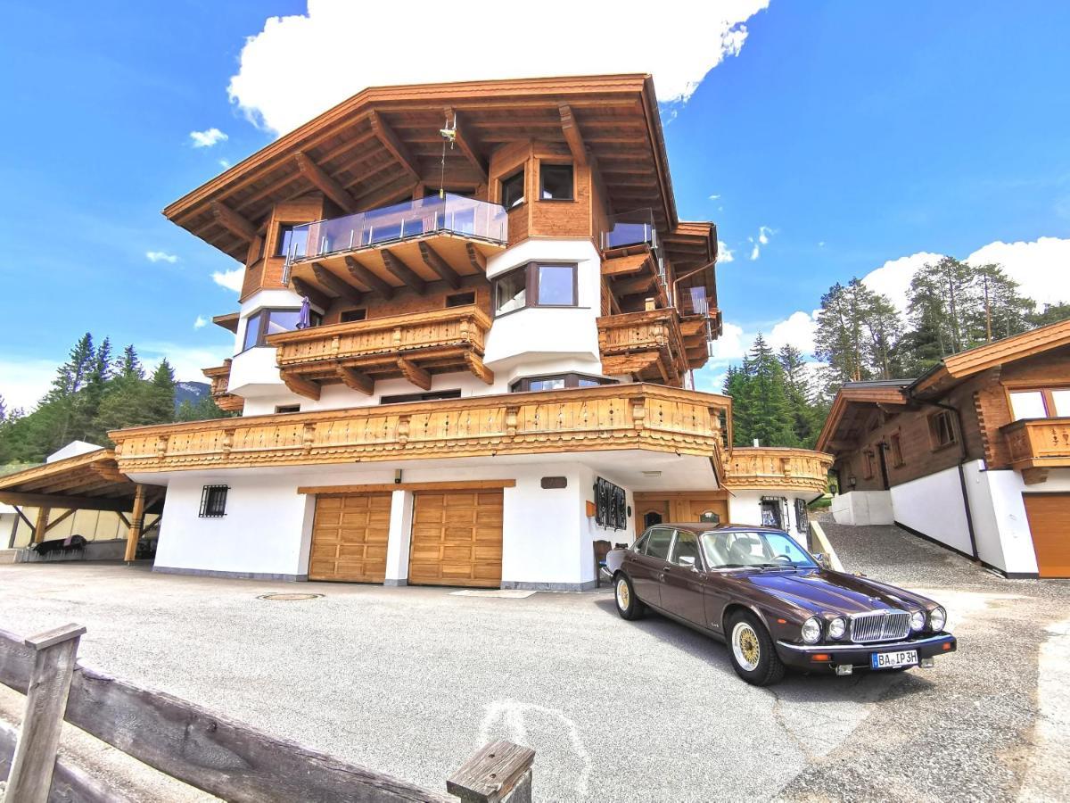 Schickster Sky Lodge Лойташ Екстер'єр фото