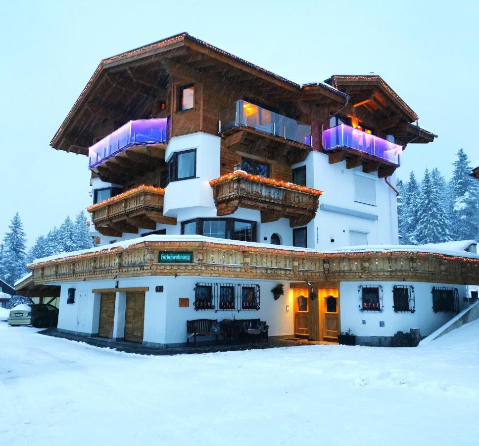 Schickster Sky Lodge Лойташ Екстер'єр фото