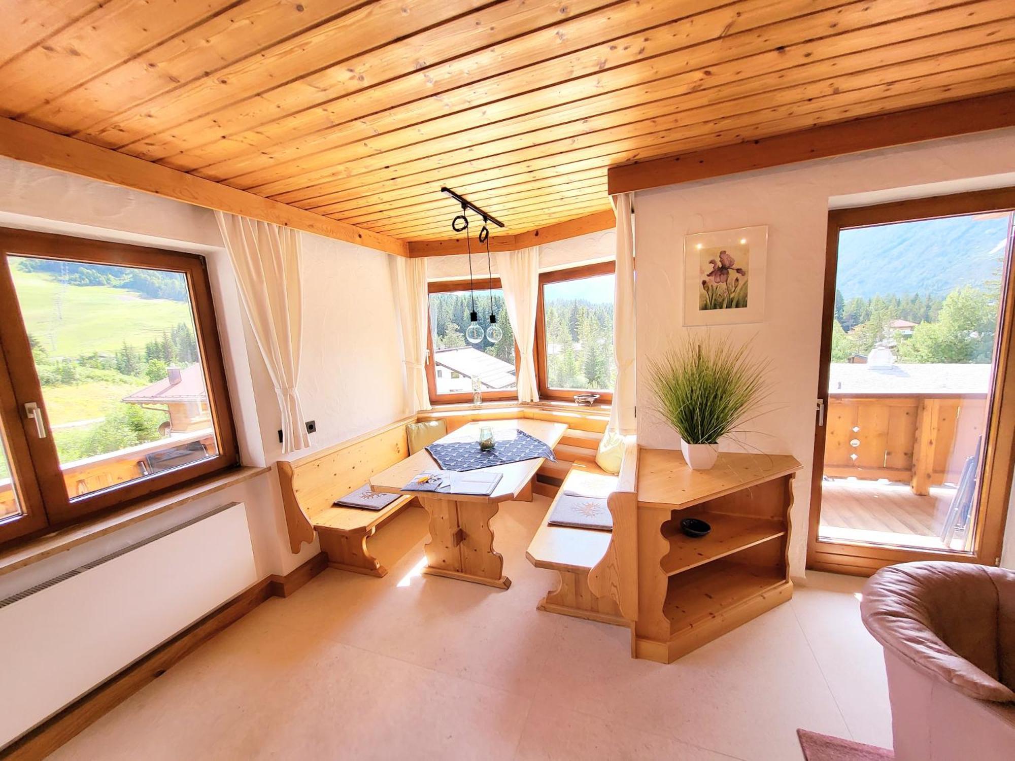 Schickster Sky Lodge Лойташ Екстер'єр фото