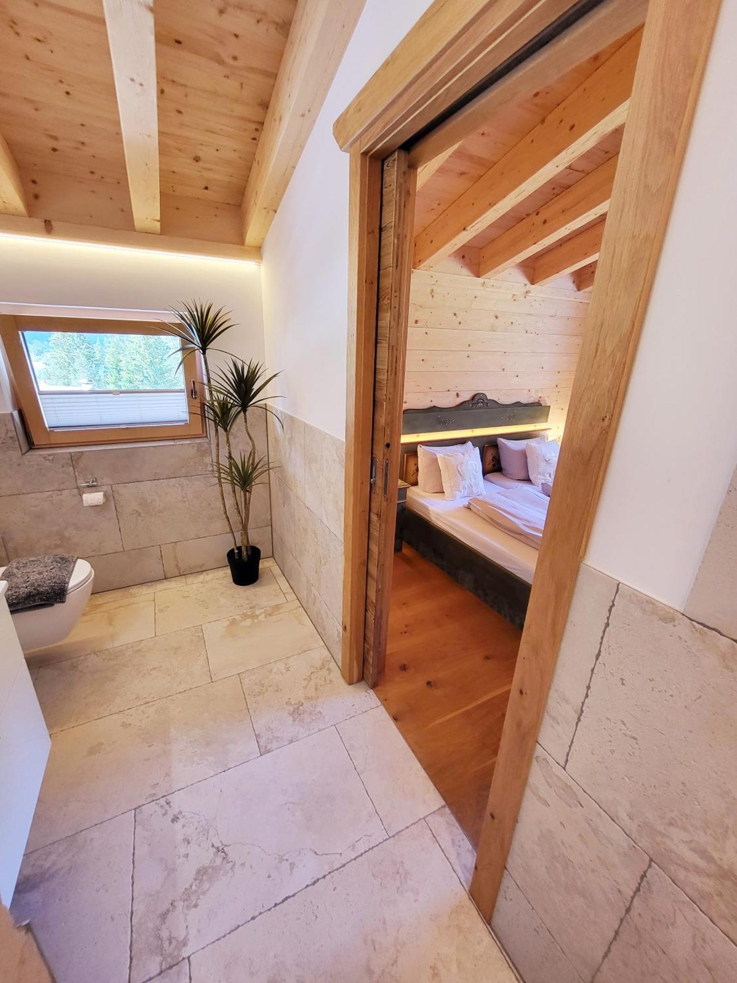 Schickster Sky Lodge Лойташ Екстер'єр фото
