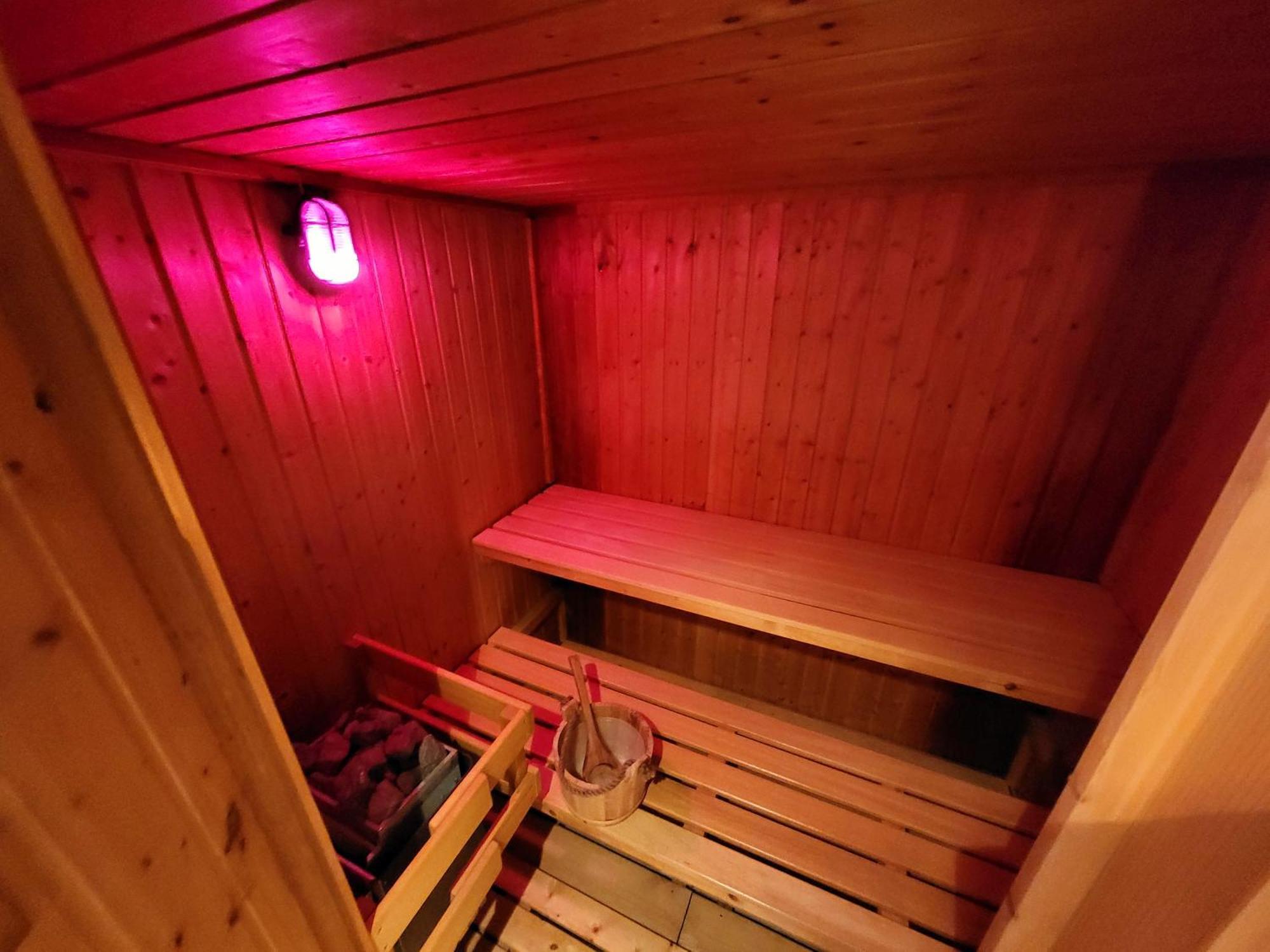 Schickster Sky Lodge Лойташ Екстер'єр фото