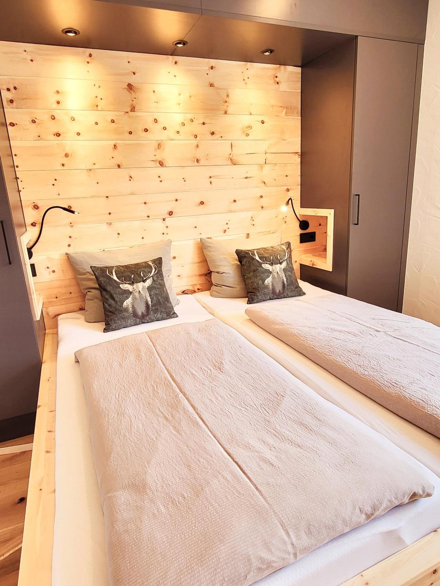 Schickster Sky Lodge Лойташ Екстер'єр фото